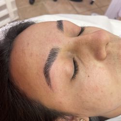 Brows By Katia - Brow lamination