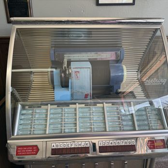 G-B Grill - Diners Near Me - Alton, Illinois G-B Grill - Diners Near Me - Alton, Illinois