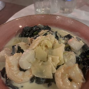Bernini's Bistro & Bar - Fettucini Nero - New American Near Me - La Jolla, California Bernini's Bistro & Bar - Fettucini Nero - New American Near Me - La Jolla, California