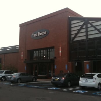 Yard House - Bars Near Me - Roseville, California Yard House - Bars Near Me - Roseville, California