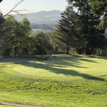 Canyon Lakes Golf Course - 9th Hole - Golf Near Me - San Ramon, California
