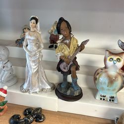Pennyworth Thrift Shop - I loved this trinket and had to come back for it