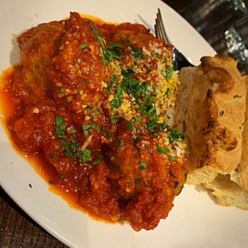 Peanut Park Trattoria - Meatballs - Italian Near Me - Chicago, Illinois Peanut Park Trattoria - Meatballs - Italian Near Me - Chicago, Illinois