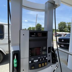 JHK Mart - Pumps