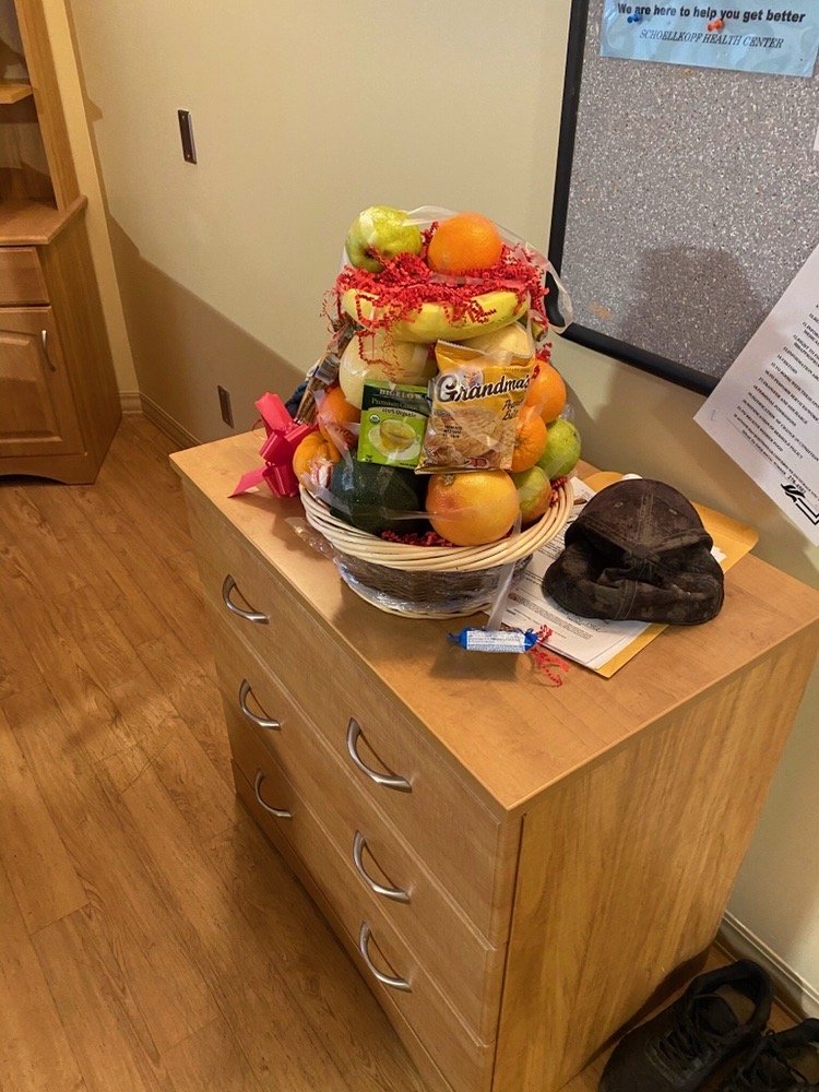 GRANA T & SONS FRUIT BASKETS Updated September 2024 2610 Pine Ave