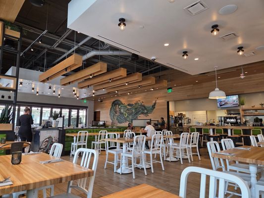 True Food Kitchen by null