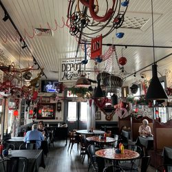 Depot On Magnolia - Cute and funky decor