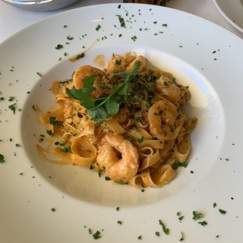 Olio E Limone Ristorante - Srimp fettuccine - Italian Near Me - Santa Barbara, California Olio E Limone Ristorante - Srimp fettuccine - Italian Near Me - Santa Barbara, California