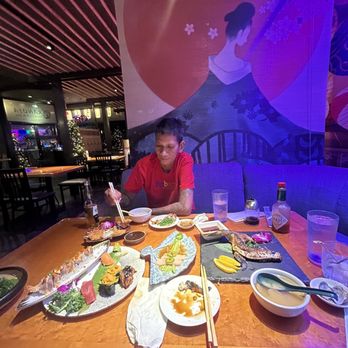 Kanoya Sushi Grill and Bar - Sushi Bars Near Me - Honolulu, Hawaii