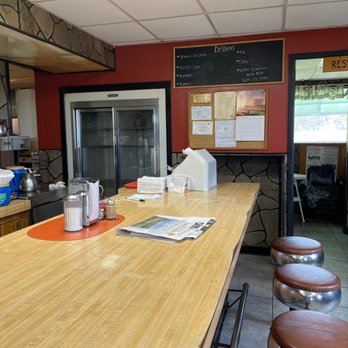 Fisher's Restaurant - Inside - American Near Me - Carroll, Ohio