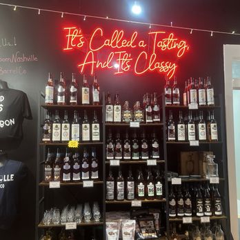 Nashville Barrel - Whiskey selection - Whiskey Bars Near Me - Nashville, Tennessee Nashville Barrel - Whiskey selection - Whiskey Bars Near Me - Nashville, Tennessee