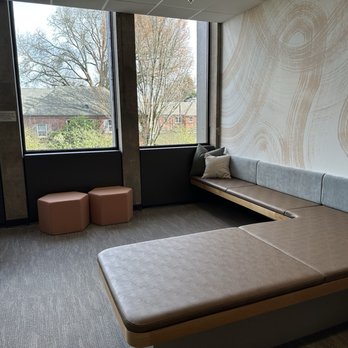 Mindful Therapy Group - Waiting room at MTG NE Portland - Psychologists Near Me - Portland, Oregon Mindful Therapy Group - Waiting room at MTG NE Portland - Psychologists Near Me - Portland, Oregon