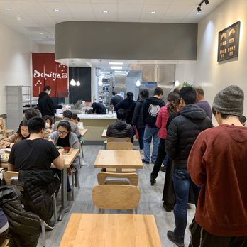 Demiya - Very sloooow line! - Japanese Curry Near Me - San Jose, California
