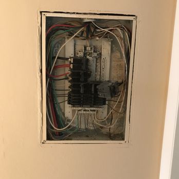R&B Electric - Panel Change before start 2 - Electricians Near Me - Pinellas Park, Florida R&B Electric - Panel Change before start 2 - Electricians Near Me - Pinellas Park, Florida