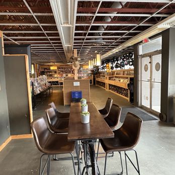 Black Wax Cafe - seating area - Vinyl Records Near Me - Kokomo, Indiana