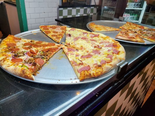 Anton's Pizza & Deli by null