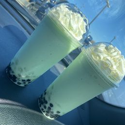 Honey Dew Milk Tea Smoothy (blended beverages) Honey Dew Milk Tea Smoothy (blended beverages)