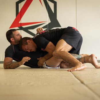 Peerless Jiu Jitsu Academy - Professor Stephen and Jered working body lock techniques for www.peerlessacademy.com - Brazilian Jiu-jitsu Near Me - Corona, California