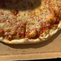 Large plain pizza