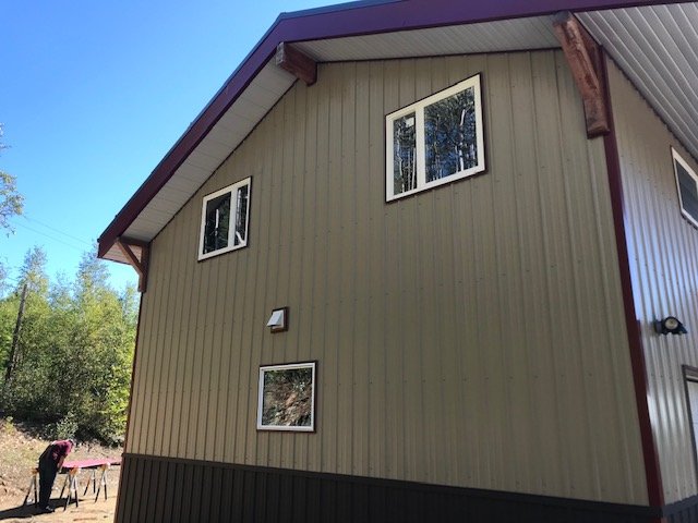 Slide of Pro Roofing