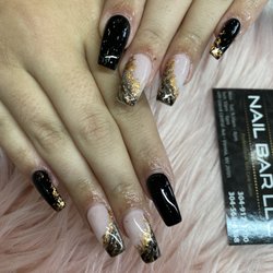 Nail Bar