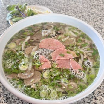 iPho - P1. Phở đặc Biệt / Combination Pho - Vietnamese Near Me - Inver Grove Heights, Minnesota