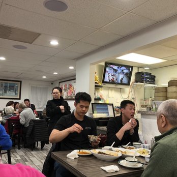 XLB Kitchen - Main seating area - Szechuan Near Me - Cupertino, California XLB Kitchen - Main seating area - Szechuan Near Me - Cupertino, California