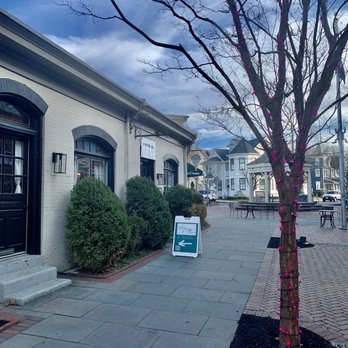 Gass and Main - New American Near Me - Haddonfield, New Jersey Gass and Main - New American Near Me - Haddonfield, New Jersey
