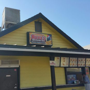 Buzzs Drive In - Nice kept - Burgers Near Me - Goshen, California