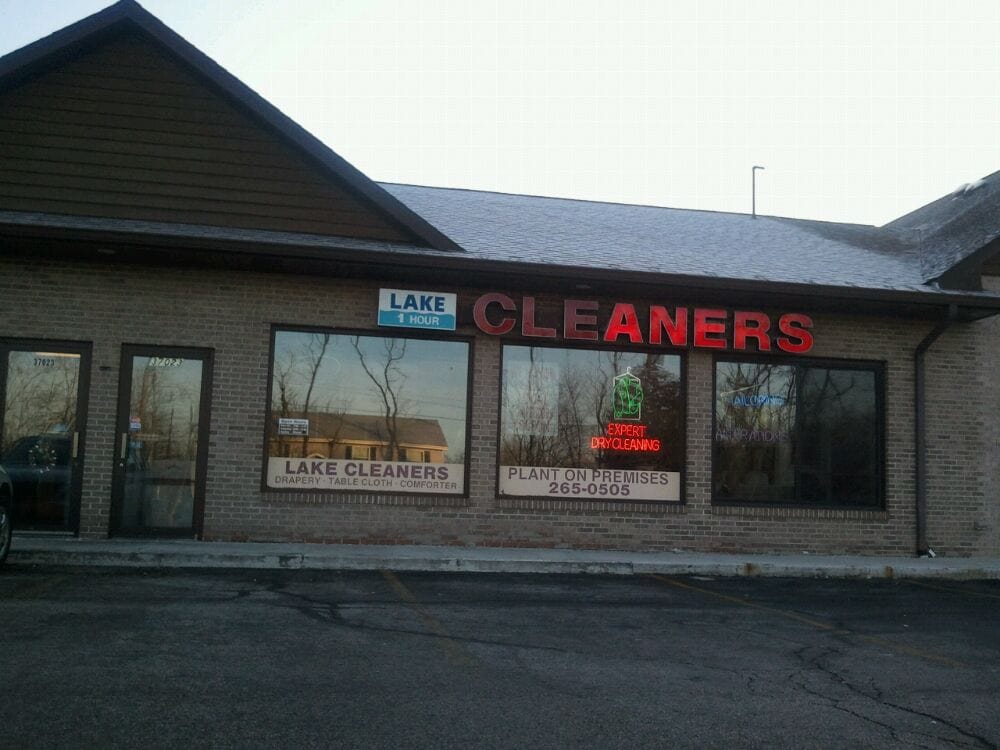 LAKE CLEANERS Updated June 2024 37023 N Il Route 83, Lake Villa