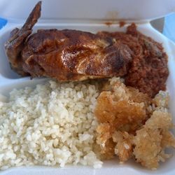 Moncho’s