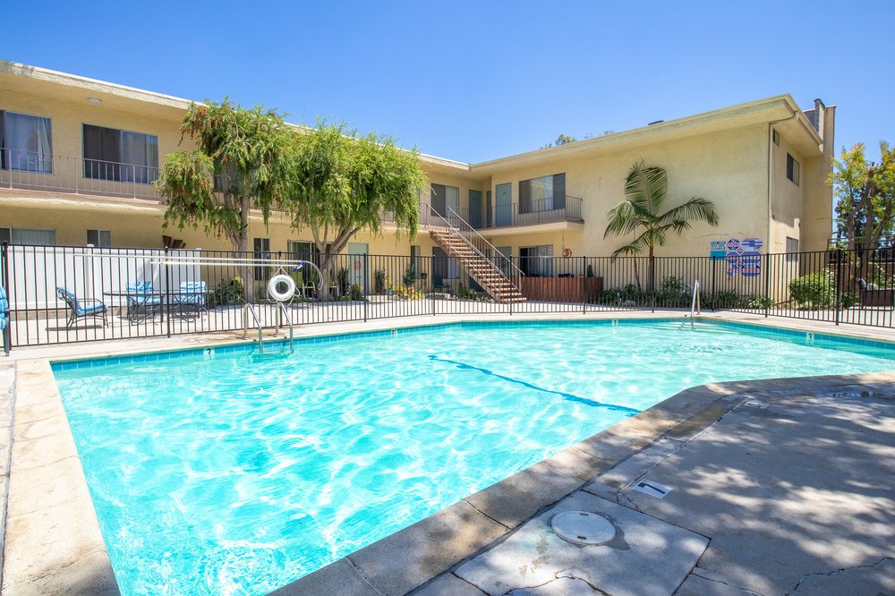 KINGSBURY APARTMENTS Updated July 2024 50 Photos 16867 Kingsbury