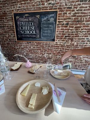 Philly Cheese School by null