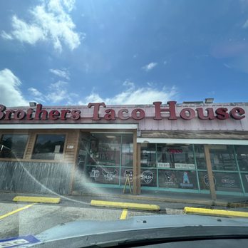 BROTHERS TACO HOUSE - Updated August 2024 - 371 Photos & 512 Reviews