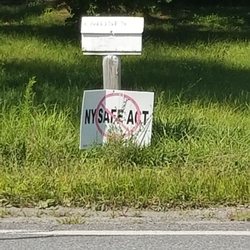 Moses Farm - Neighbors across the street don't take to kindly to the #safeact