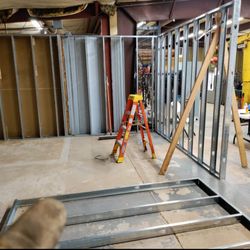 Browns Painting & Construction