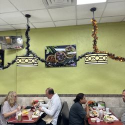 El Burrito Mexicano - Perfect hole in the wall Mexican food spot