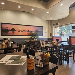 Pho Kadao - Inside