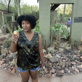 Desert Botanical Garden - Enjoying Breezy Pop at the Desert Botanical Gardens for Mother/Daughter Date Flashlight Night - Botanical Gardens Near Me - Phoenix, Arizona Desert Botanical Garden - Enjoying Breezy Pop at the Desert Botanical Gardens for Mother/Daughter Date Flashlight Night - Botanical Gardens Near Me - Phoenix, Arizona