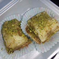 Zaitunay Wraps - Home-made pistachio baklava
