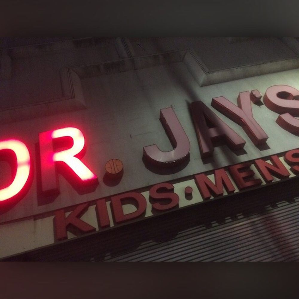 Dr Jays - Dr.Jays sneakers store !! ( Flatbush Avenue and Church Avenue . Near Kings Theatre) - Accessories Near Me - Brooklyn, New York Dr Jays - Dr.Jays sneakers store !! ( Flatbush Avenue and Church Avenue . Near Kings Theatre) - Accessories Near Me - Brooklyn, New York