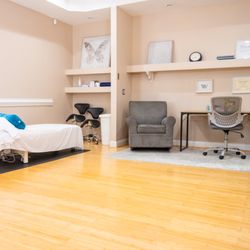 Break Free Pelvic Health & Wellness - Spacious, private treatment room for one-on-one care.