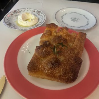 Mama’s on Main - Foccacia - Wine Bars Near Me - Covington, Kentucky