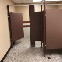 Franklin County Bord of Mntl Rtrdtn & Dvlpmntl Dsa - Restroom