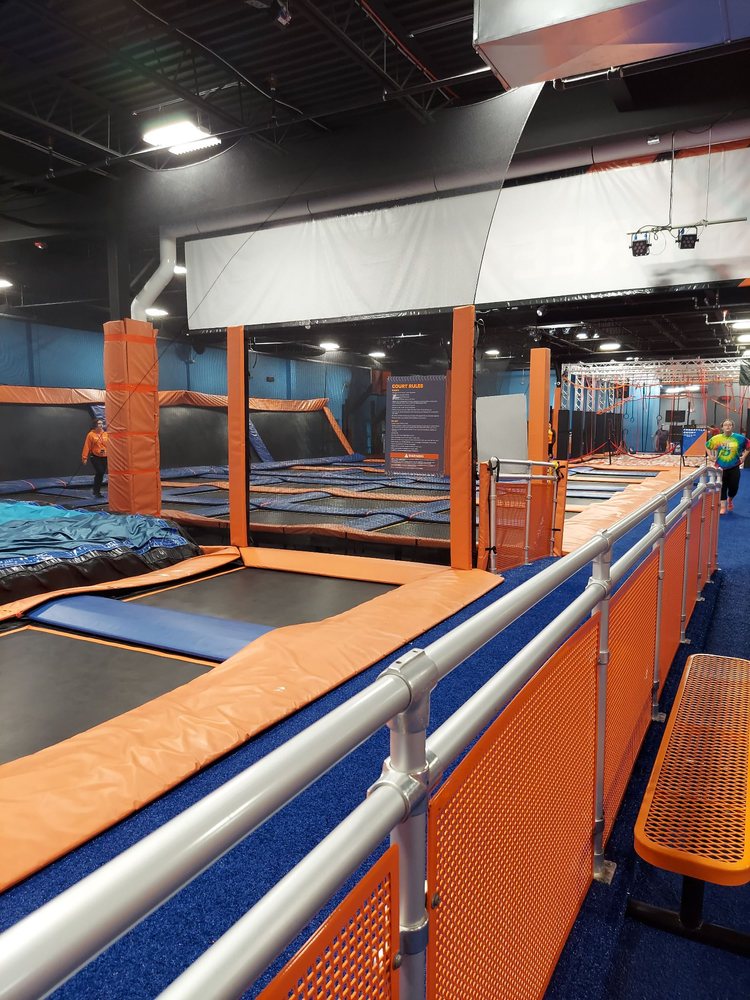 SKY ZONE QUEENSBURY Updated September 2024 14 Photos & 15 Reviews