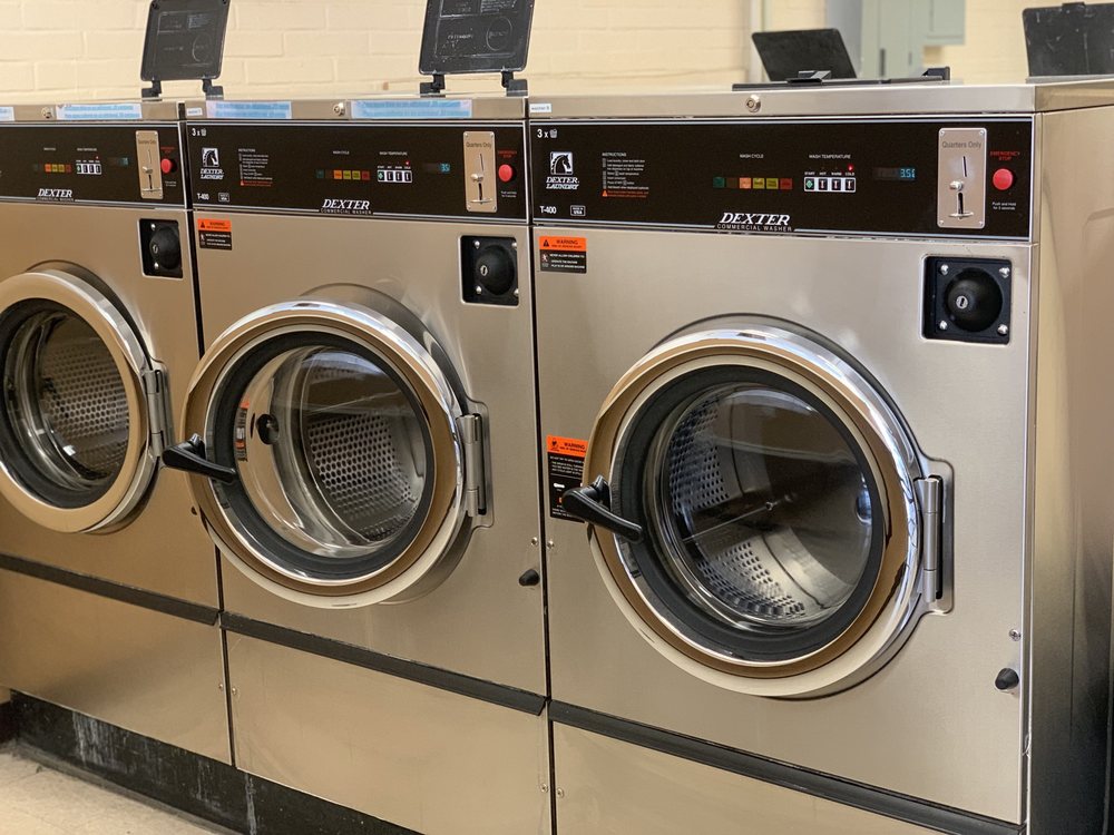 AURORA LAUNDROMAT Updated October 2024 1990 Nome St, Aurora