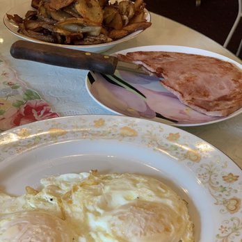 Tea Room - A side of eggs, ham, and home fries - Desserts Near Me - Miami, Florida