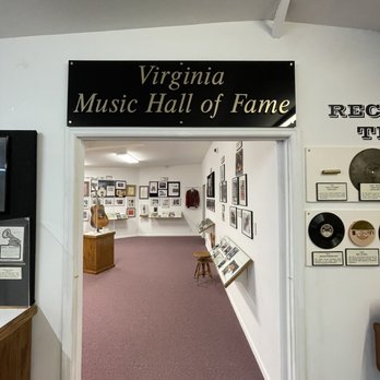 Virginia Musical Museum - Museums Near Me - Williamsburg, Virginia