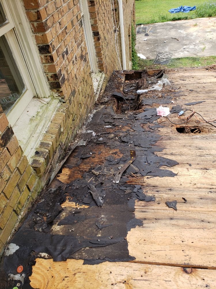 Slide of SouthWorks Roofing & Construction