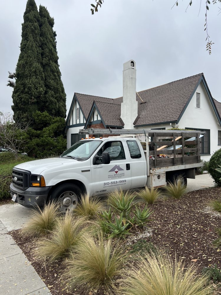 Slide of Hull Brothers Roofing